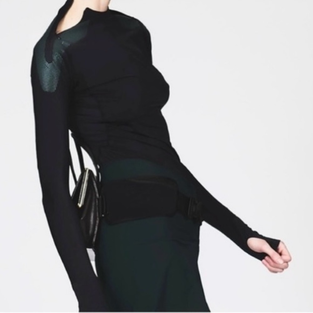 Johanna Parv Designer Sz S Long Sleeve Shoulder Zip Top Silicone Dots Black Lime